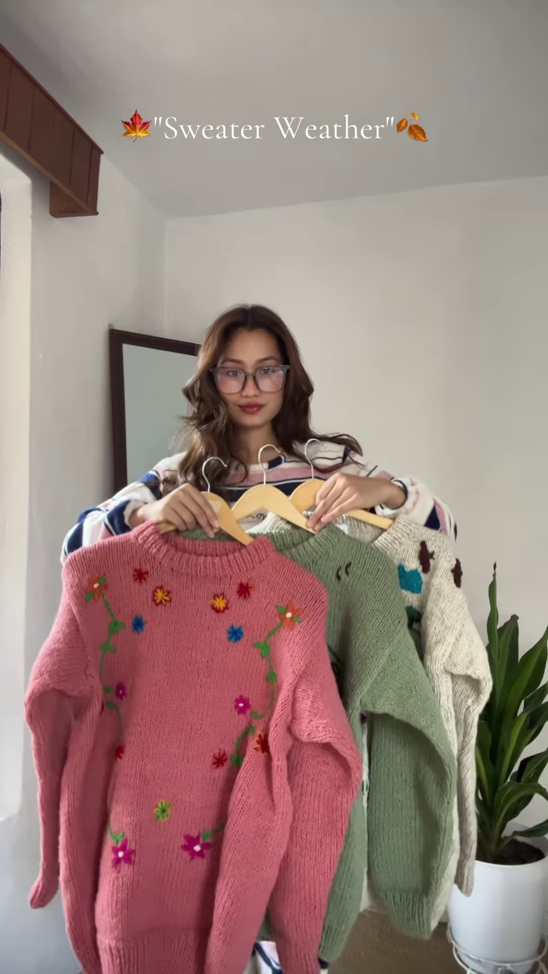 Seasonal Knit Sweater Trio ππ§₯ β Floral, Minimal & Geometric Styles in Pink, Green & Cream Variants - Image 3