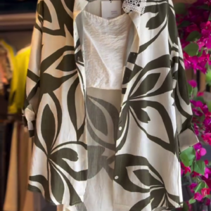 Leaf Lace Shirt & Cream Tapered Pants