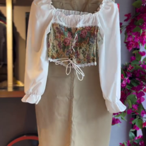 Corset Blouse in Floral Tapestry & High-Waisted Skirt in Beige