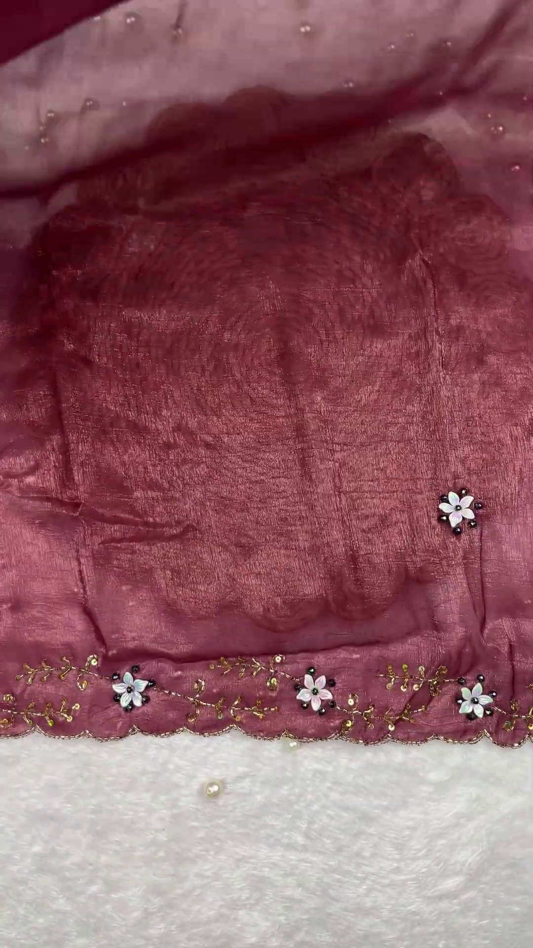 Mauve Silk Saree Set with 3D Floral Accents - Image 4
