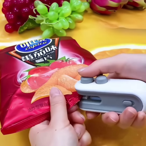 Portable Mini Heat Sealer – Reseal Bags in Seconds for Freshness On-the-Go