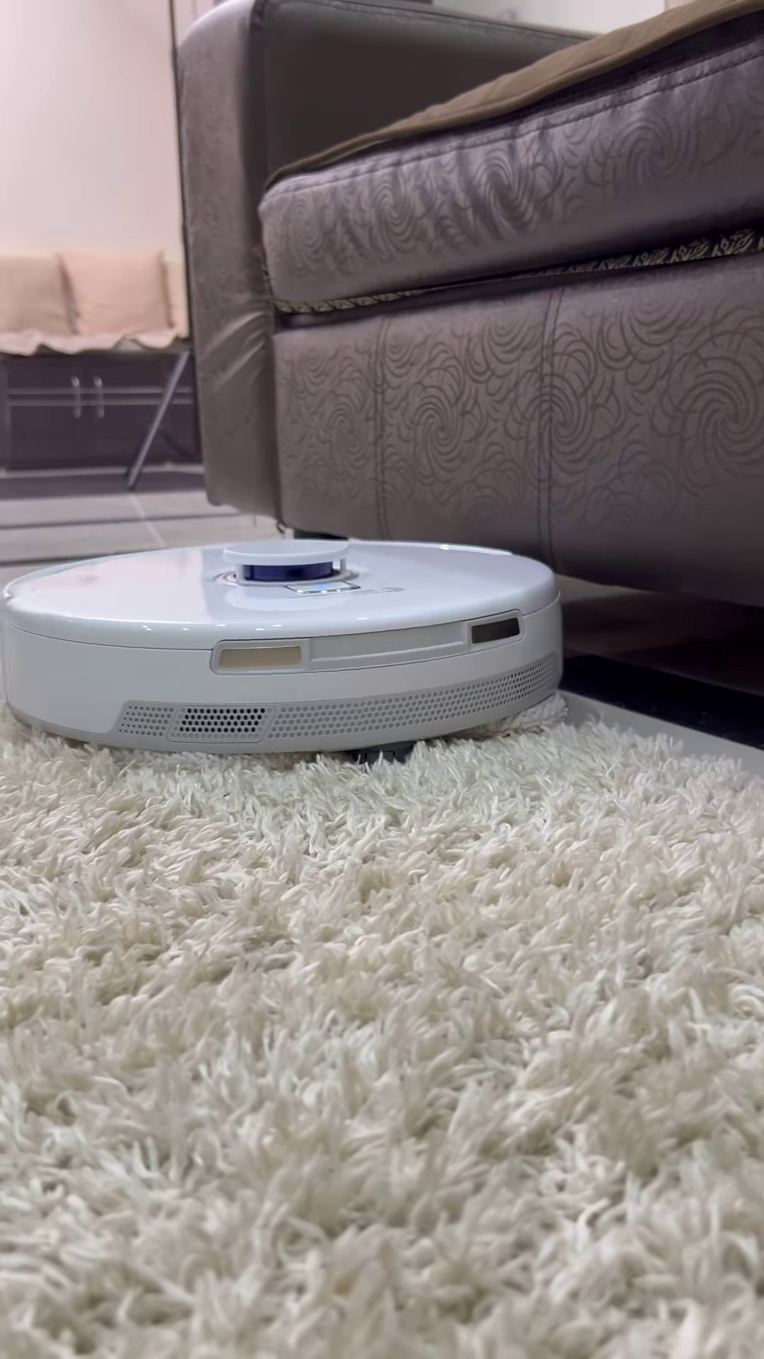 Smart Self-Emptying Robot Vacuum and Mop with Automatic Mop Washing - Image 3