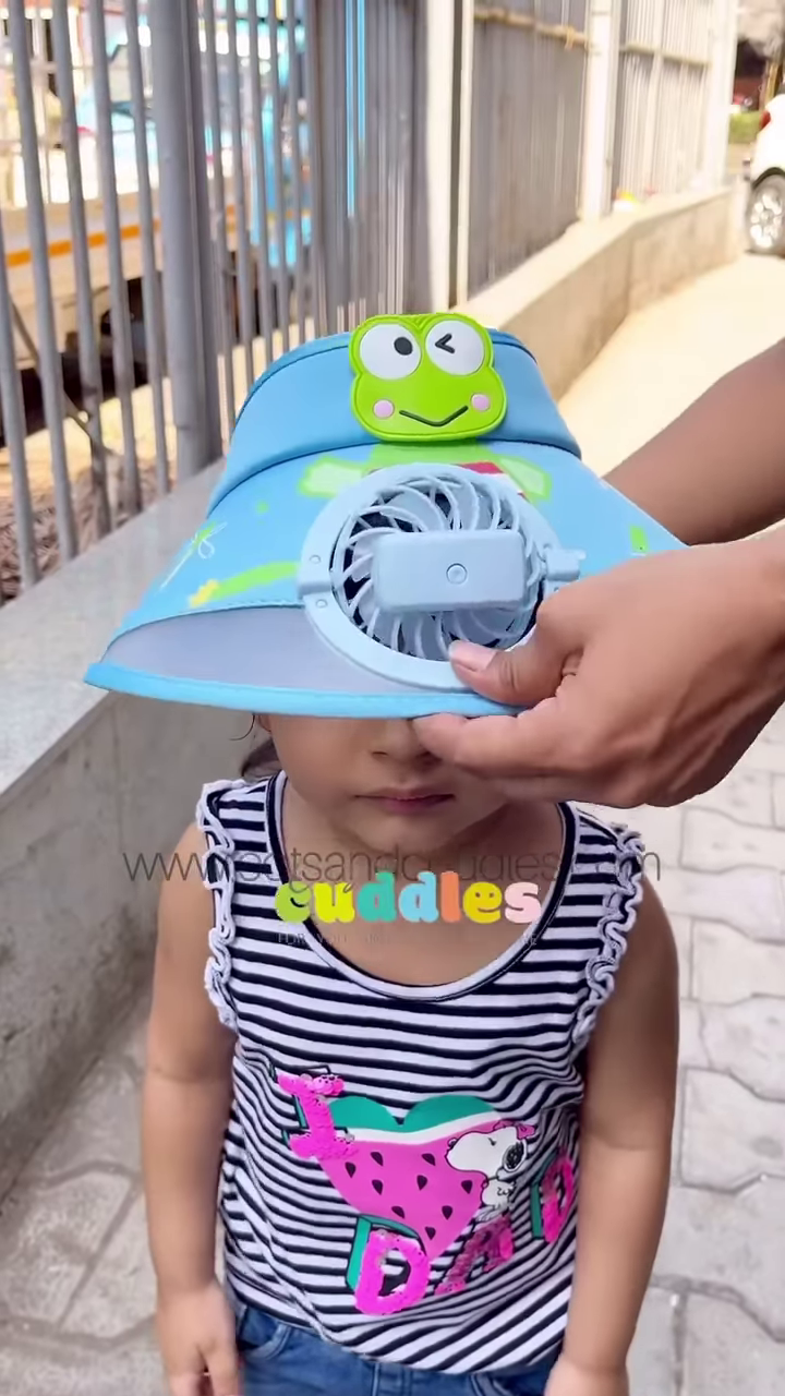 Kids' Sun Visor Cap with Built-in Cooling Fan - Portable Summer Headwear - Image 5