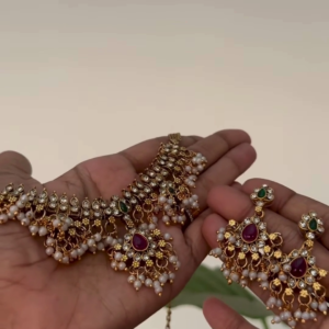 Traditional Gold-Tone Kundan Choker Necklace Set with Earrings and Pearl Detailing
