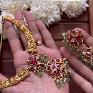 Floral Kundan Necklace Set with Red-Green Beads – Ethnic Imitation Jewelry for Festivals & Weddings