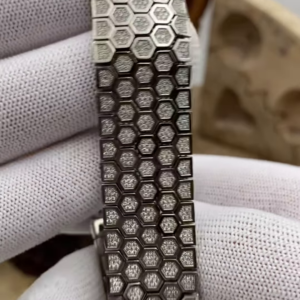 Luxurious Diamond Pave Honeycomb Bracelet in White Gold or Platinum