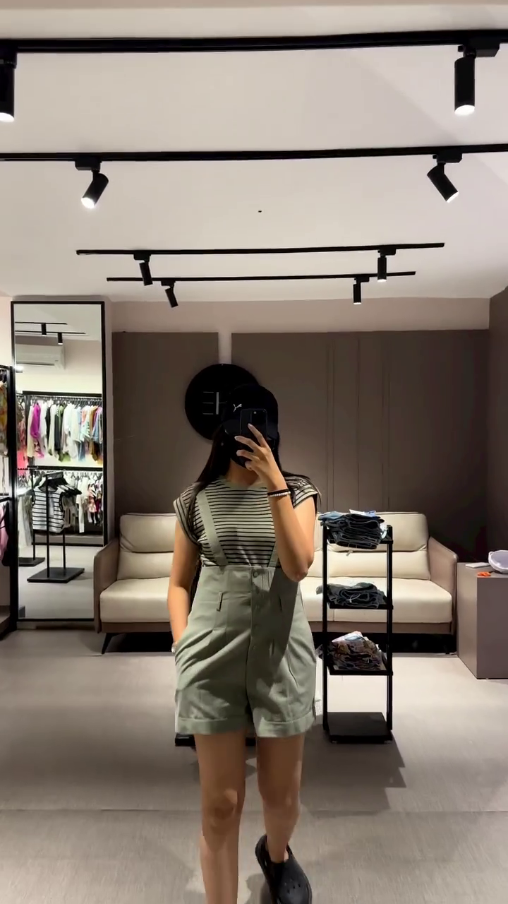 Stylish Mauve Sleeveless Top and Wide-Leg Pants Co-ord Set for Women - Image 2