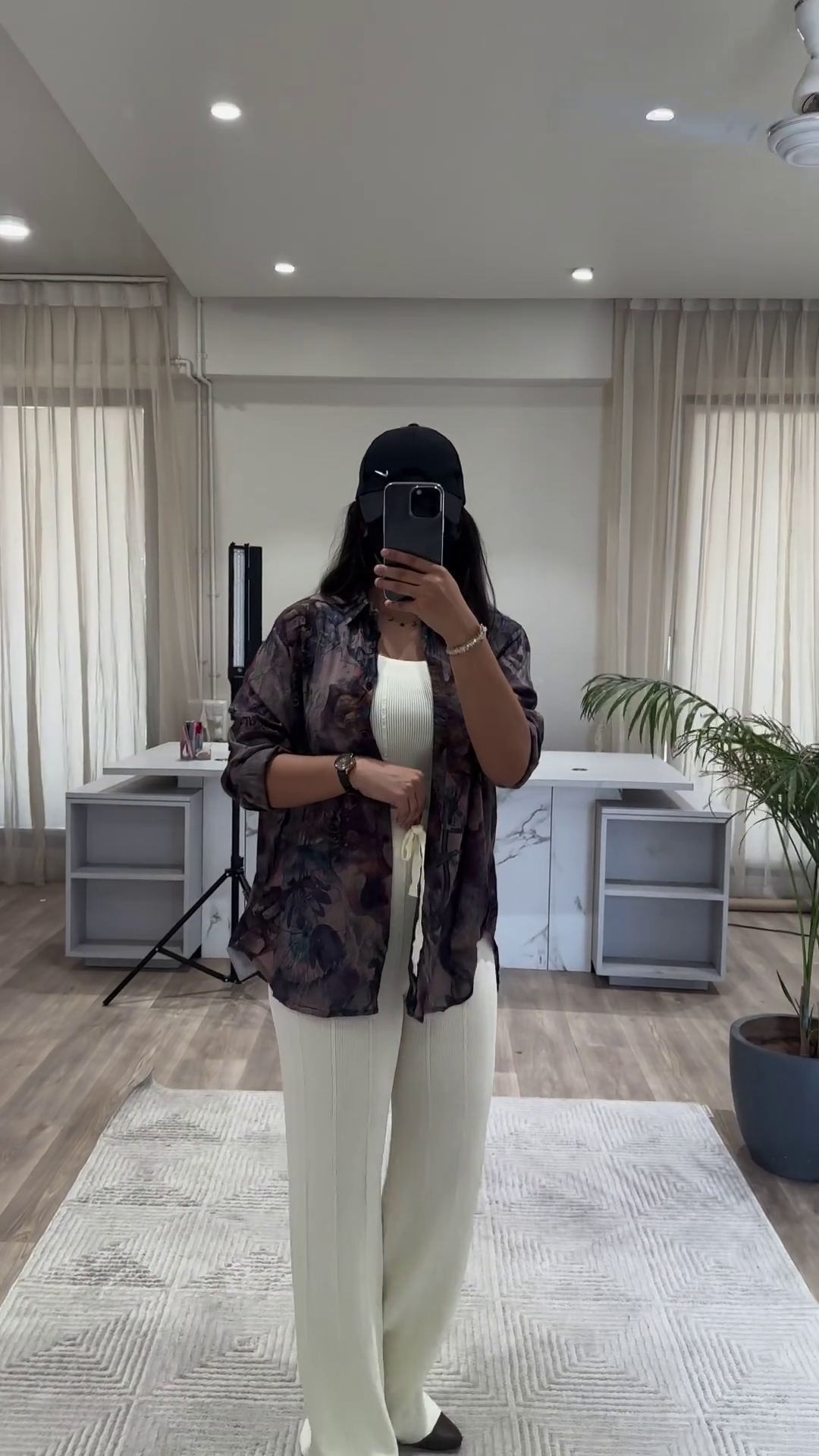 Bohemian Chic Outfit: Patterned Overshirt, Knit Top, and Wide-Leg Pants - Image 5