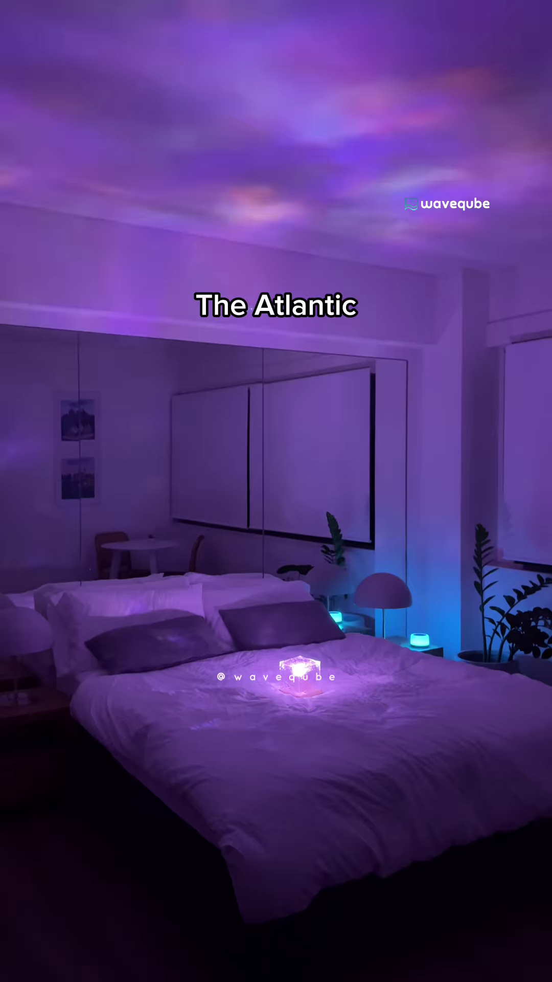 Immersive Aurora Borealis Projector for Bedroom Ambiance Lighting - Image 3