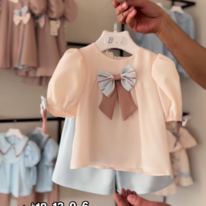 Adorable Floral Print Baby Girl Shorts Set with Bow Detail