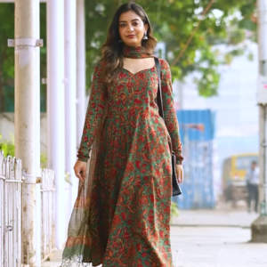 Elegant Long-Sleeved Printed Anarkali Kurti with Coordinating Dupatta