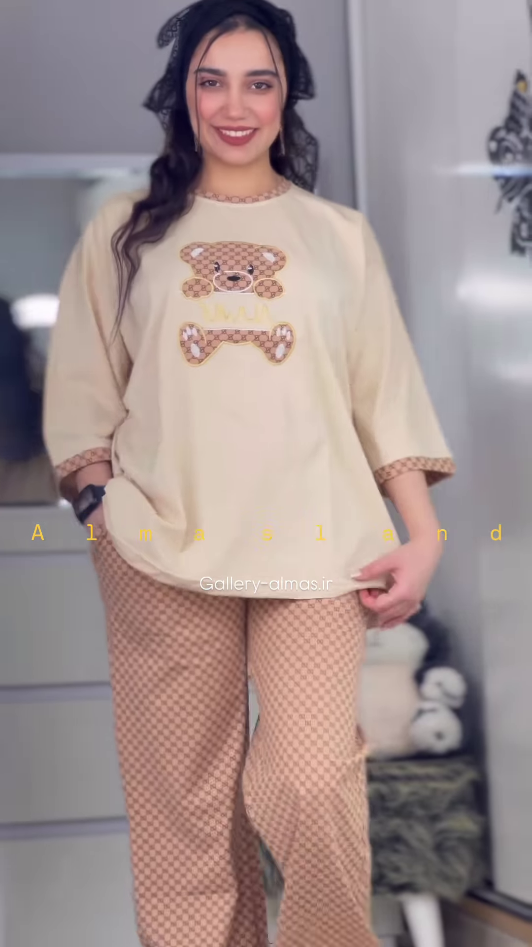 Cute Cartoon Graphic Long-Sleeved Pajama Top - Image 5