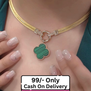 Elegant Gold Choker Necklace with Green Four-Leaf Clover Pendant – Trendy Western Wear Jewelry for Women