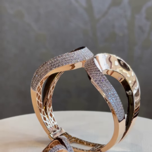 Exquisite Two-Tone Pavé Diamond Bangle and Ring Set with Sculptural Design
