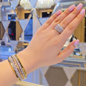 Exquisite Two-Tone Pavé Diamond Bangle and Ring Set with Sculptural Design