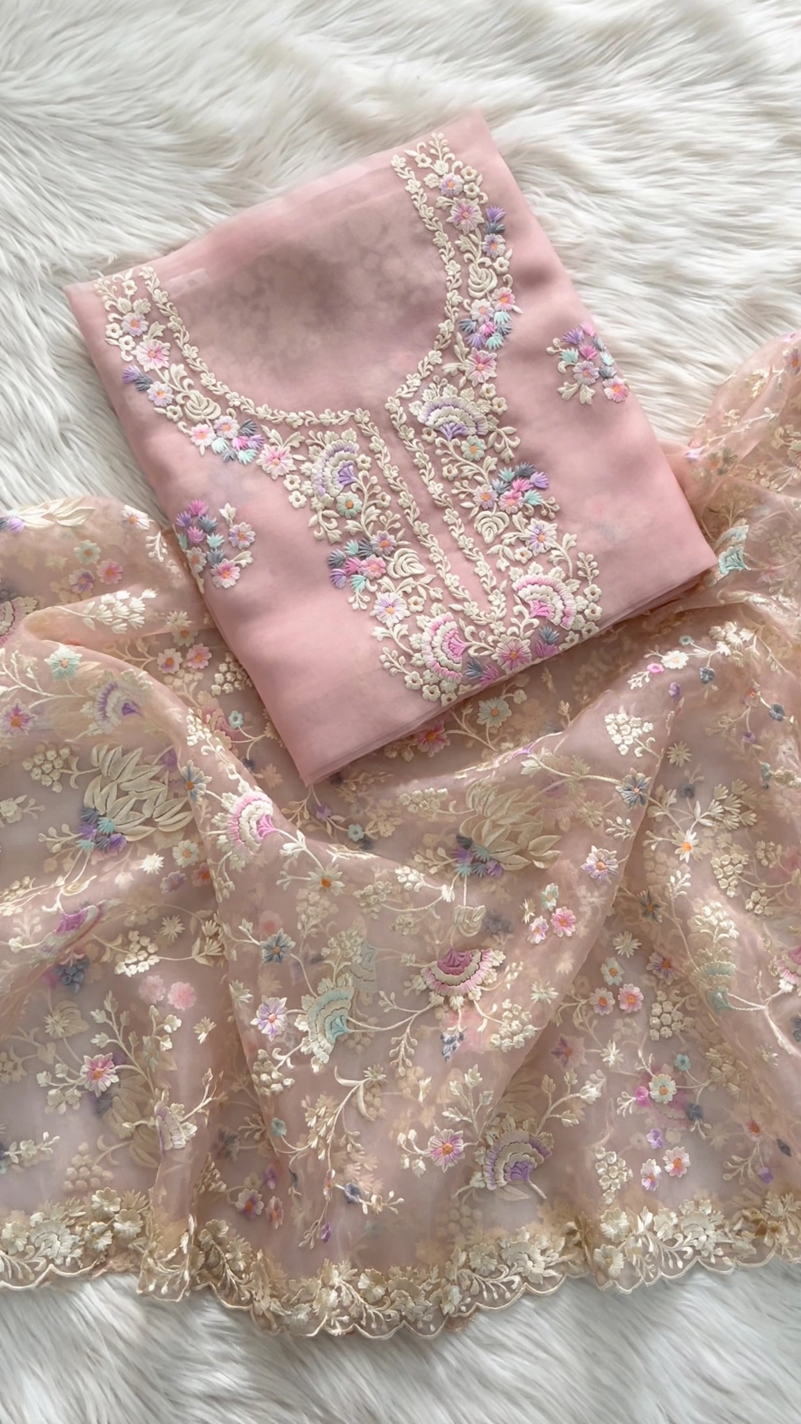 Ethereal Pastel Pink Hand-Embroidered Organza Kurta Set with Scalloped Dupatta - Image 3