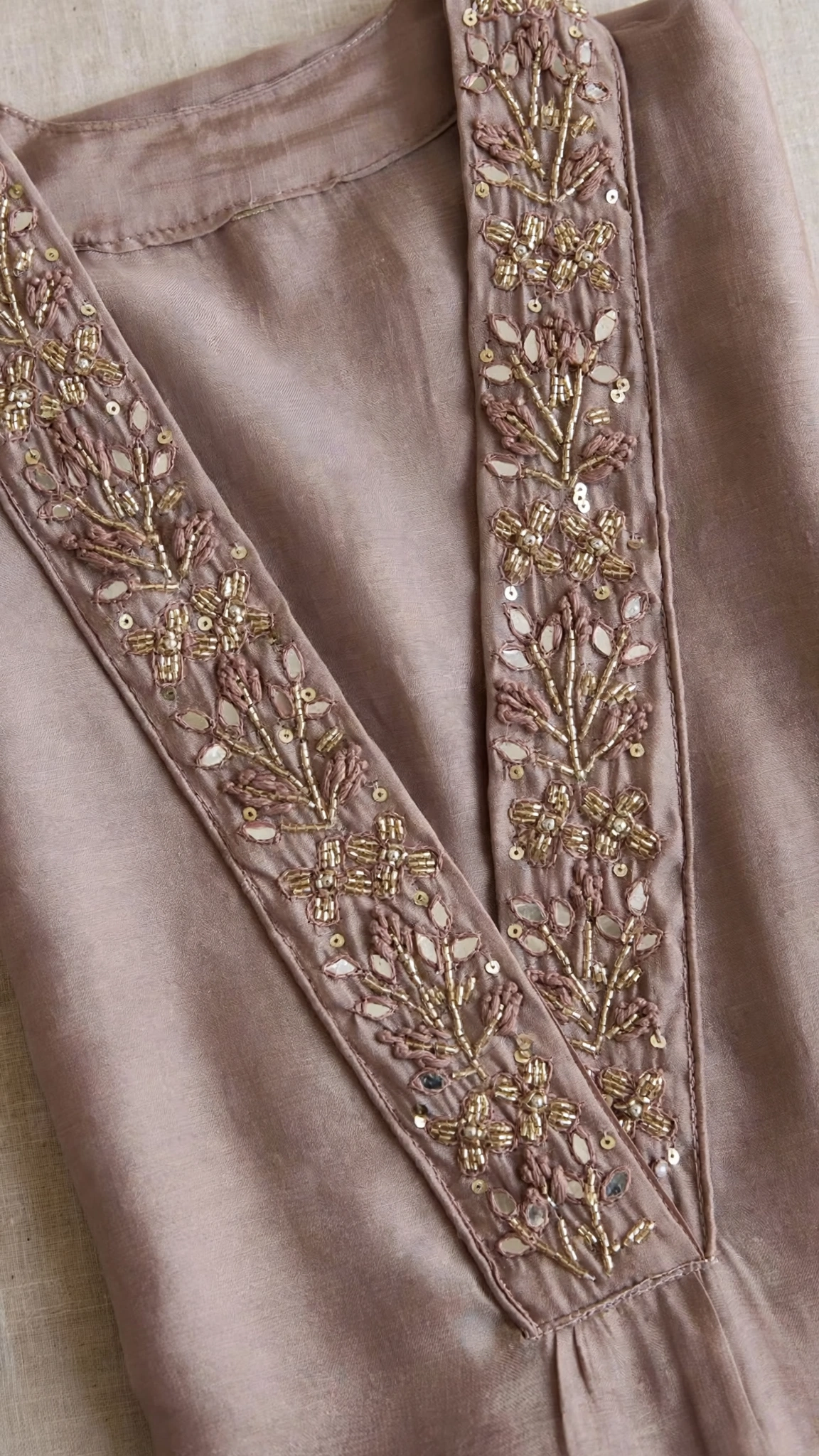Dusty Mauve Hand-Embellished Silk Kurta Set - Image 4